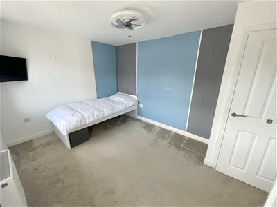 Picture 12